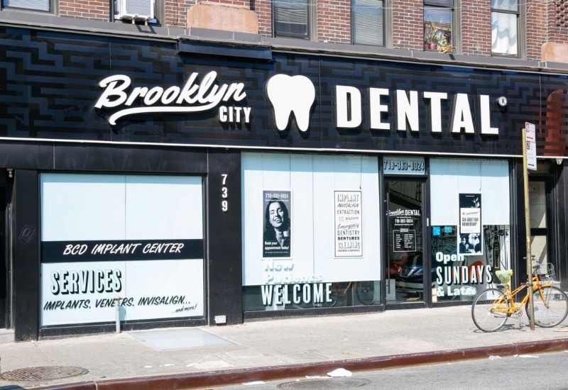 Exterior of Brooklyn City Dental office building